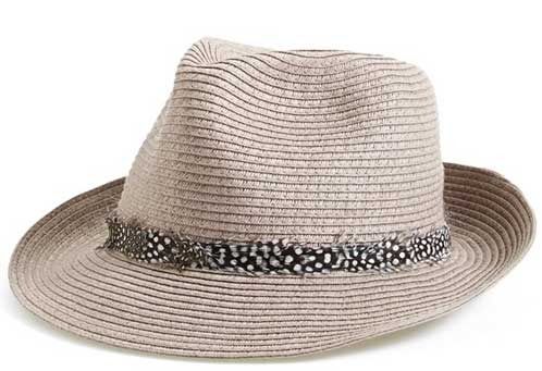 How to travel with a sales hat